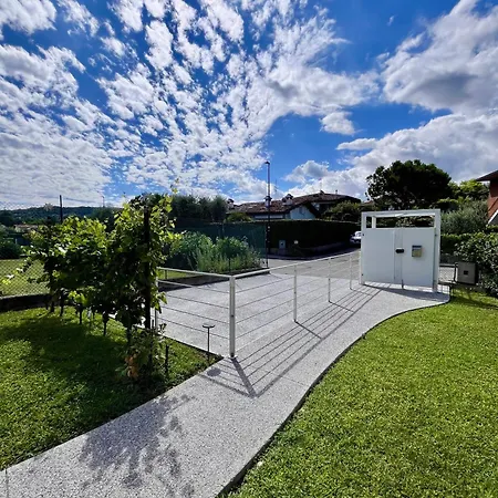 דירה Panoramic פאדנג'ה סול גארדה